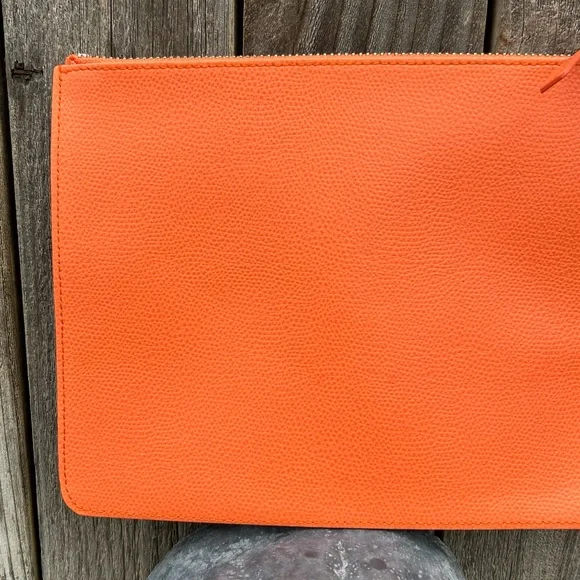 Everlane The Leather Zip Pouch Clutch Orange - Picture 8 of 15